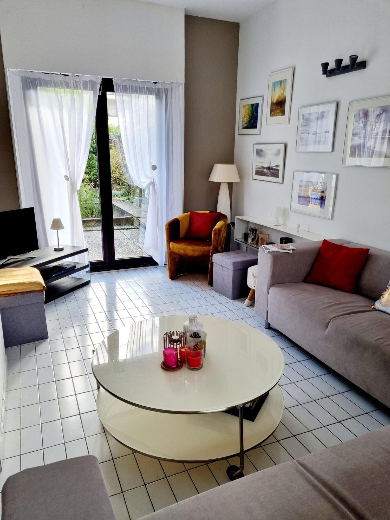 Belle Maison D'Art Verdoyante & Jardin Сен-Реми-ле-Шеврёз Экстерьер фото